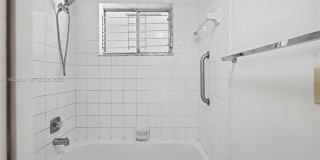 3501 Inverrary Dr Gallery 14