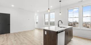 943 Washington Avenue Gallery 1