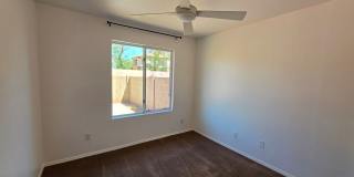 Palmdale Gallery 16