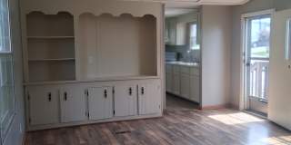 289 Golden Court Gallery 1