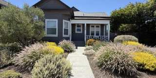 Adorable 3/3 West Petaluma Home - 728 Petaluma Boulevard South Gallery 1