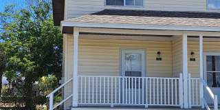 NSB Townhouse - 2BR 1.5BA Gallery 1