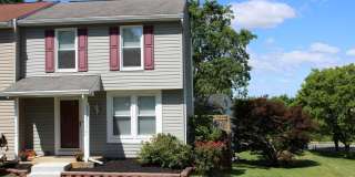 1102 VALEN Court Gallery 1