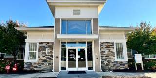 Available 07-08-26! Townhouse w/Garage - Pet Friendly - All Appliances Convey! Gallery 59