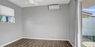 949 SE 10th Ct Gallery 17