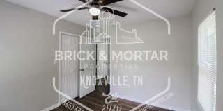 907 Cherokee Street Gallery 9
