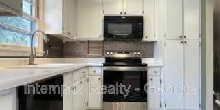 633 White St Gallery 29