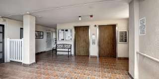 6866 Huntington Lane Gallery 16