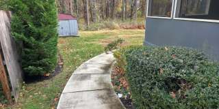 7009 LAMP POST unit: B Gallery 15