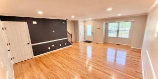104 ROVER Court Gallery 5