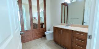 Modern 1BR/1BA Condo with 2 Parking Spaces – Prime Coral Gables Location Gallery 30