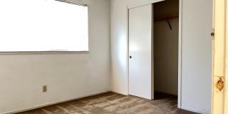 4701 V Street Gallery 8