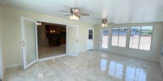 Stunning 4+2 West Hills Home Completely Redone! Gallery 13