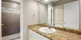 7170 Hickory Grove Gallery 19