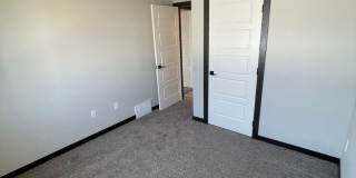 Newer Home with Two Bedrooms, Two Bathrooms & Modern Amenities! Gallery 9