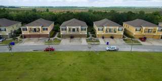Elegant condo located in St. Cloud. This 2 bedrooms 2 baths unit has a 1 car garage Elegant condo located in St. Cloud. This 2 bedrooms 2 baths unit has a 1 car garage Gallery 35
