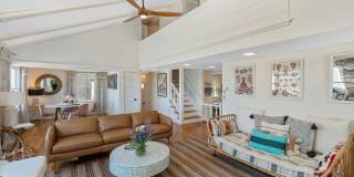 8 Beach St Gallery 1