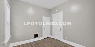 128 Carbon St. Gallery 6