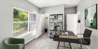 Hampton Point Gallery 12