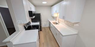 Reduced Price on this Updated 2-Bedroom Condo Steps from Crocker Park – Pool & Clubhouse Gallery 6