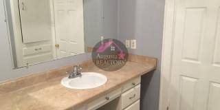 Adorable & Affordable 2 bedroom house!! Gallery 5