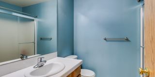Newly Remodeled 2 Bed, 2.5 Bath Rental Home in Cooper Mountain Beaverton! Gallery 11
