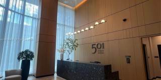 121 NE 5th Gallery 1