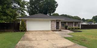 3 Bed 2 Bath Home Gallery 3