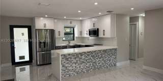 919 NE 4th Ct Gallery 6
