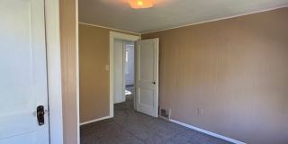 Four bedroom two bathroom home for rent Gallery 13