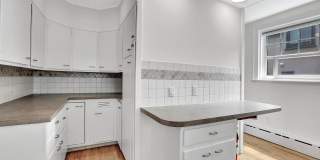 121 KENSINGTON Avenue Gallery 10