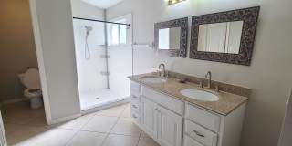 1685 Arash Cir Gallery 17