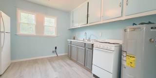 2 Bedroom 1 Bathroom Duplex Gallery 5
