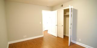 2329 Cooper Terrace Gallery 11