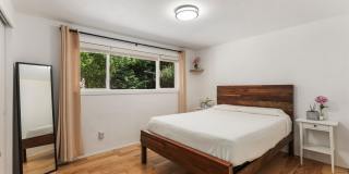 3Bd/1.5Ba Kirkland Home Gallery 23