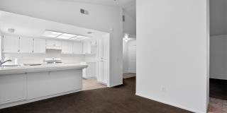 Charming 3BR House in Lancaster Gallery 7