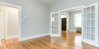 421 Chimborazo Blvd Gallery 11