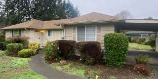 DOWNTOWN Covington home w/ basement Gallery 1