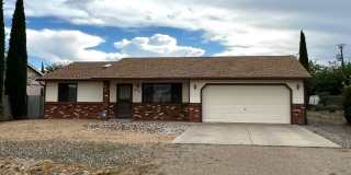 Three Bedroom Home Near Hwy 69 Gallery 1