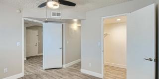 Rise Broadway Gallery 52