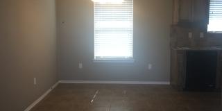 3 bedroom 2 bath home Mustang Schools Gallery 7