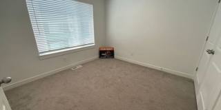 3104 1625 East Gallery 23