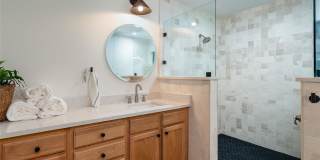 8303 N River Oaks Ct Gallery 21