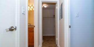 3176 SUMMIT SQUARE Drive Gallery 28