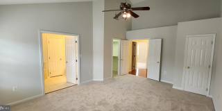 20622 GLENMERE Square Gallery 13