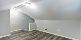 917 West Victory Drive Gallery 11