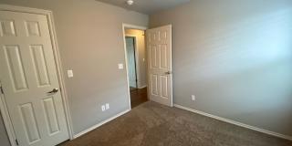 3 Bed 2 Bath 2 Car Garage Duplex with Mowing Included AND all Kitchen Appliances! Gallery 19