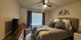 Riverfront 2BR 2BA Furnished Condo on GROUND LEVEL W/Garage and UTILITIES Included AVAIL 4/1/26 Gallery 28