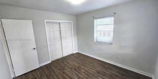 10790 SW 46th St Gallery 4