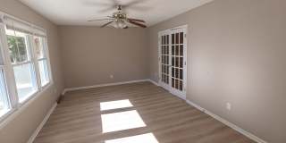 South Side 5 Bedroom Home Gallery 26